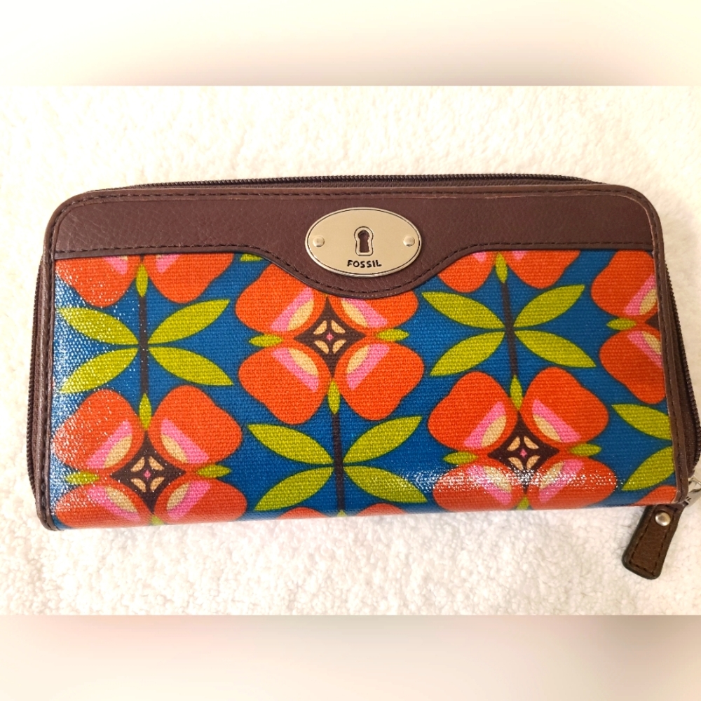 Fossil Zip Clutch/Wallet